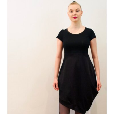 0 Beehive Tee Petit Black