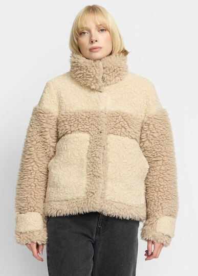 0 Chunky teddy jacket off- white