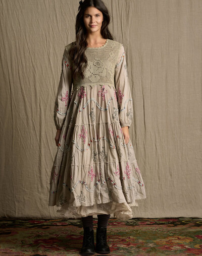 0 Gven Dress