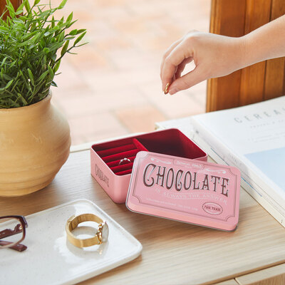 0 Jewellery Box Chocolate is the answer
