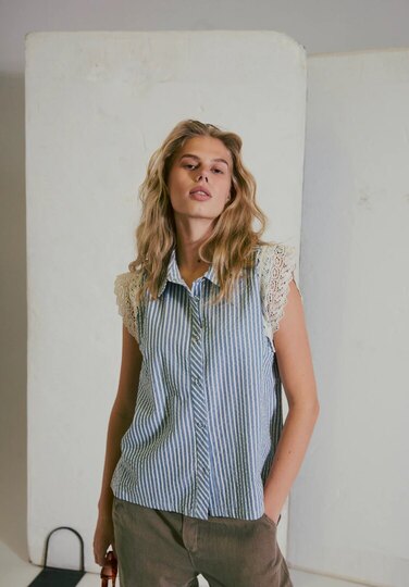0 Karima shirt