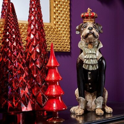 0 Kuninkaallinen koirapatsas