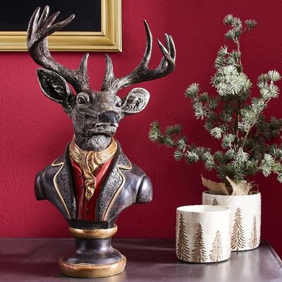 0 Peura Arhur Rintakuvapatsas