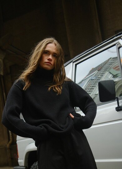 0 Rebel Knit