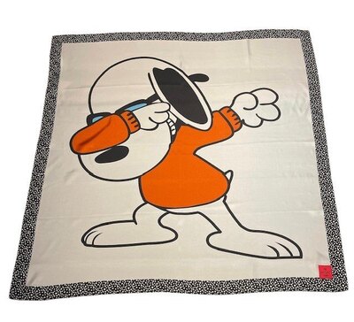 0 Snoopy silk scarf