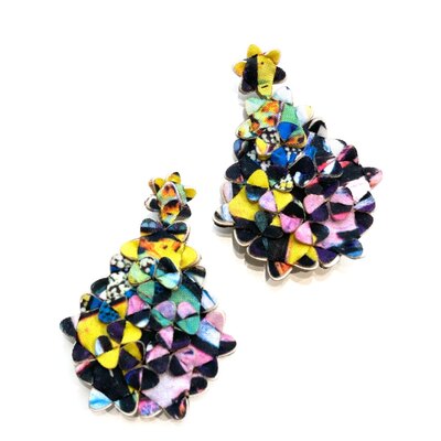 0 The Diamond Earrings Cobra Art