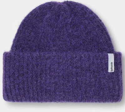 Ale0 Fluffy Beanie Violet