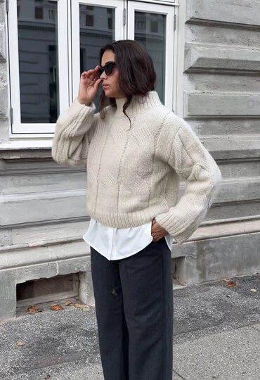 Ale0 Lynx Knit ivory