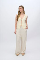 0 Daphne Knit vest