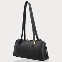 0 Elo Black Baguette Hand bag