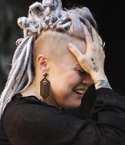 0 Mlanda nappikorvakorut/stud earrings jalava