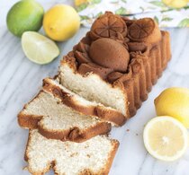 0 Nordic ware Citrus blossom loaf pan