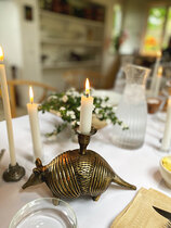 0 armadillo kynttilänjalka/ candle holder