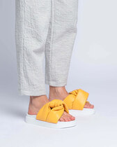 0 soft crossed yellow sandal