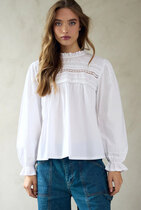 Ale0 Kendira Blouse