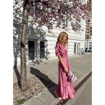 Ale0 Sinda Dress rose